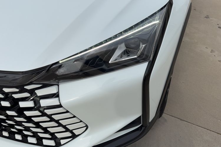 Used Dongfeng Aeolus Yixuan GS 2023 Mach Edition 1.5L Automatic Wealth Creation Version Left Front Headlight