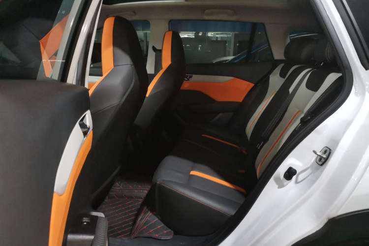 Used Dongfeng Aeolus Yixuan GS 2023 Mach Edition 1.5L Automatic Wealth Creation Version Left Rear Seat