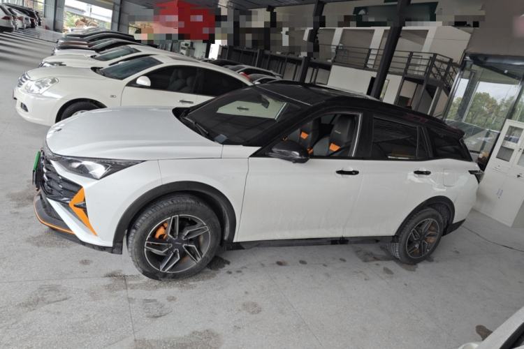 Used Dongfeng Aeolus Yixuan GS 2023 Mach Edition 1.5T Automatic LeKu Version Left Side