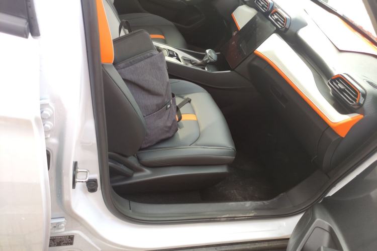 Used Dongfeng Aeolus Yixuan GS 2023 Mach Edition 1.5L Automatic Wealth Creation Version Right Front Seat