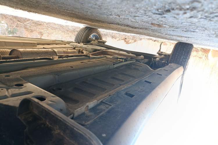Used Dongfeng Aeolus Yixuan GS 2023 Mach Edition 1.5L Automatic Wealth Creation Version Right Side Sill