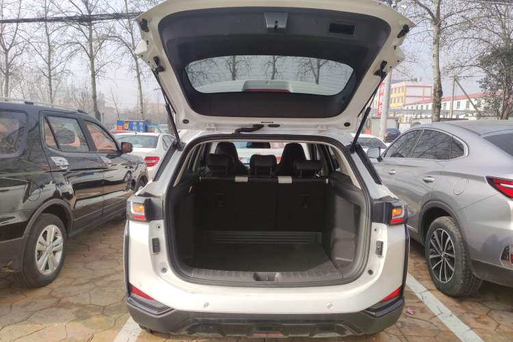 Used Dongfeng Aeolus Yixuan GS 2023 Mach Edition 1.5L Automatic Wealth Creation Version Trunk