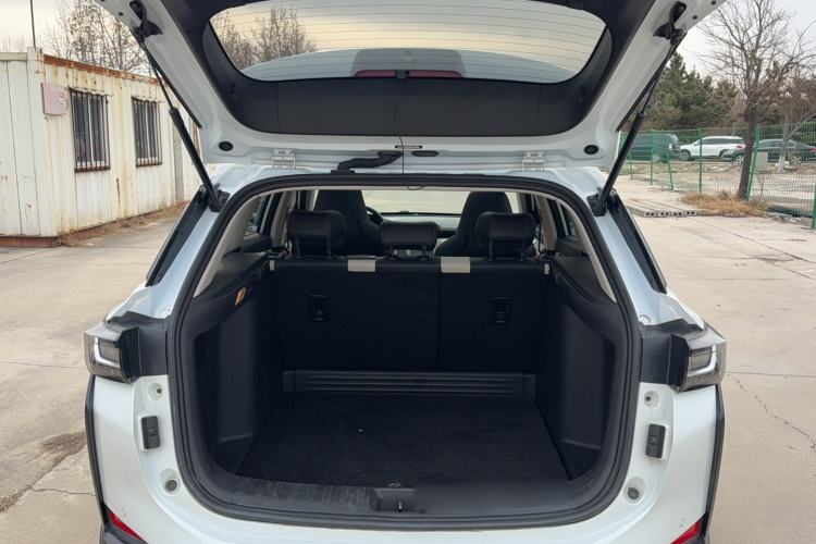 Used Dongfeng Aeolus Yixuan GS 2023 Mach Edition 1.5L Automatic Wealth Creation Version Trunk