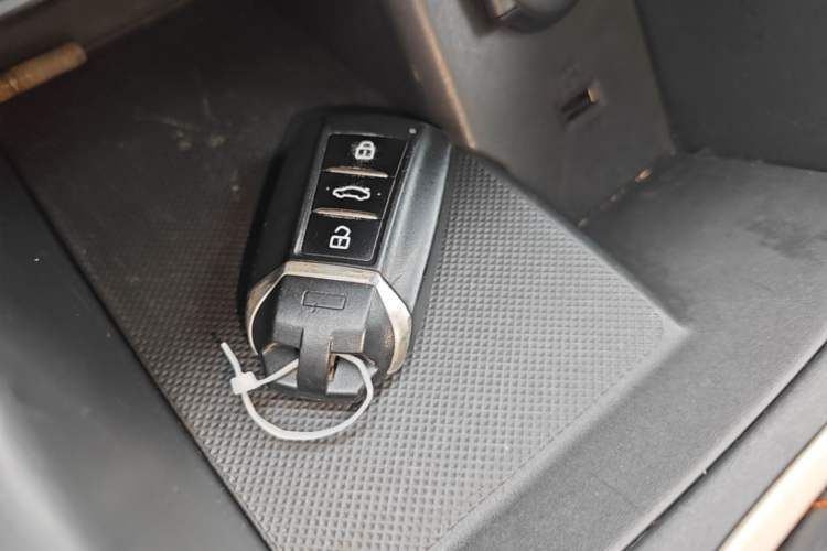 Used Dongfeng Aeolus Yixuan GS 2023 Mach Edition 1.5L Automatic Wealth Creation Version Vehicle Key