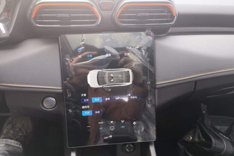 Used Dongfeng Aeolus Yixuan GS 2024 Mach Edition 1.5L Automatic Starry Version Audio And AC Panel