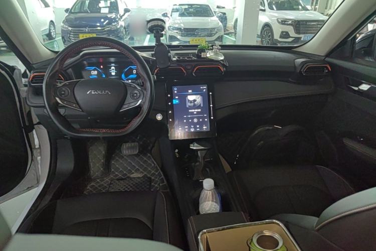 Used Dongfeng Aeolus Yixuan GS 2024 Mach Edition 1.5L Automatic Starry Version Center Console