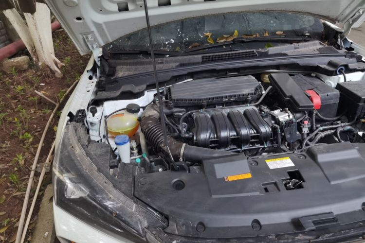 Used Dongfeng Aeolus Yixuan GS 2024 Mach Edition 1.5L Automatic Starry Version Engine Bay Right