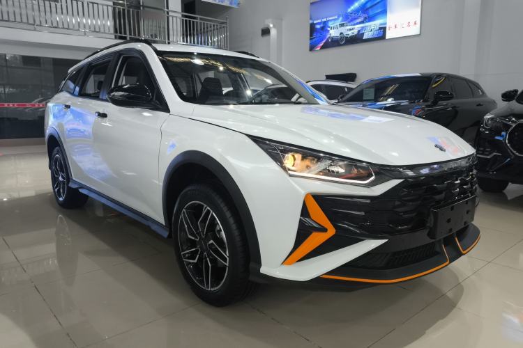 Used Dongfeng Aeolus Yixuan GS 2024 Mach Edition 1.5L Automatic Starry Version Front Right 45 Deg