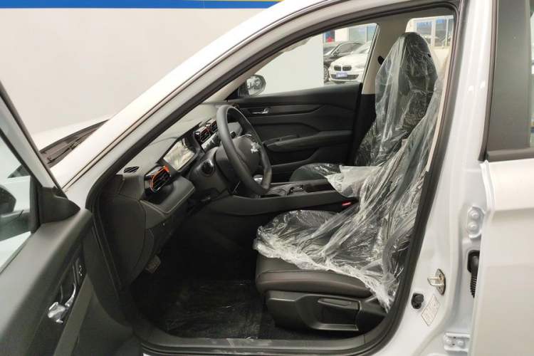 Used Dongfeng Aeolus Yixuan GS 2024 Mach Edition 1.5L Automatic Starry Version Interior 5