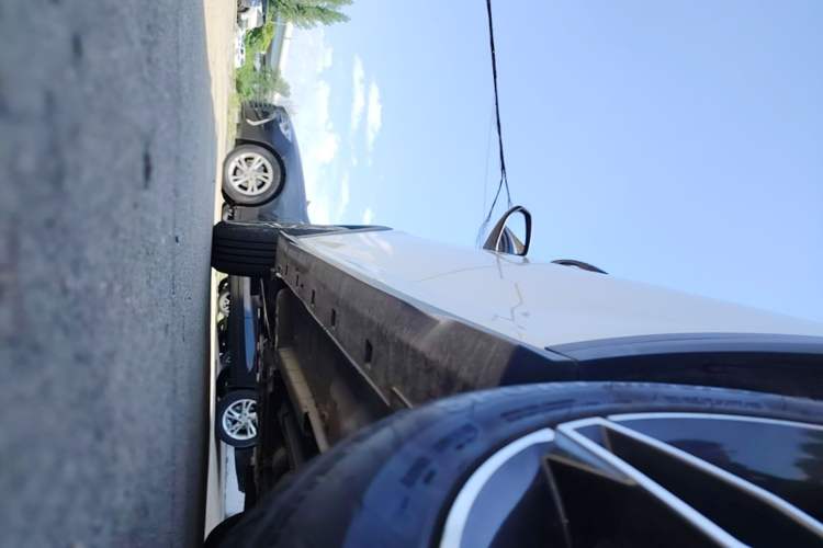 Used Dongfeng Aeolus Yixuan GS 2024 Mach Edition 1.5L Automatic Starry Version Left Side Sill