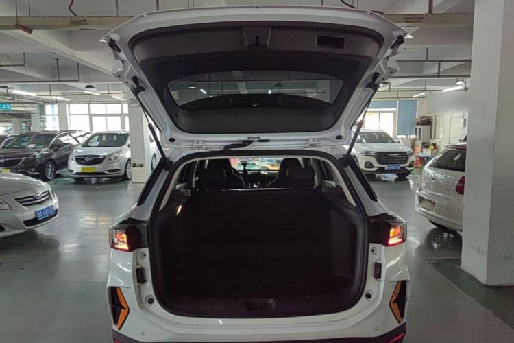 Used Dongfeng Aeolus Yixuan GS 2024 Mach Edition 1.5L Automatic Starry Version Trunk