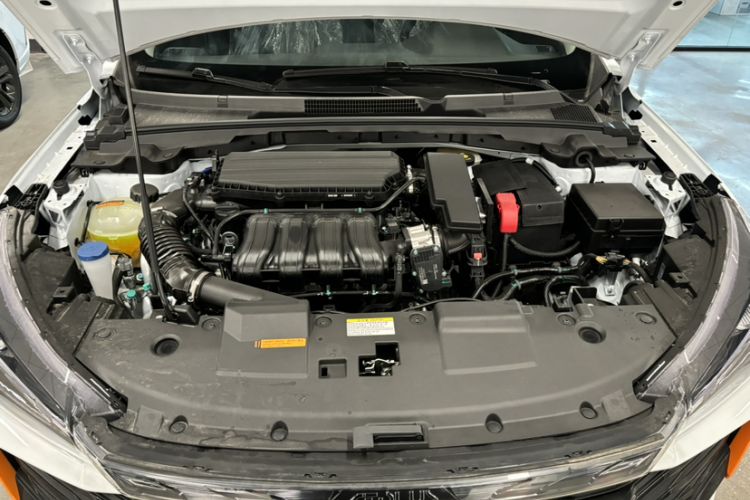 Used Dongfeng Aeolus Yixuan GS 2025 Mach-Edition 1.5L Automatic Starry Edition Exterior 3