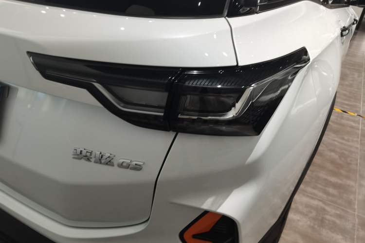 Used Dongfeng Aeolus Yixuan GS 2025 Mach-Edition 1.5L Automatic Starry Edition Exterior 6