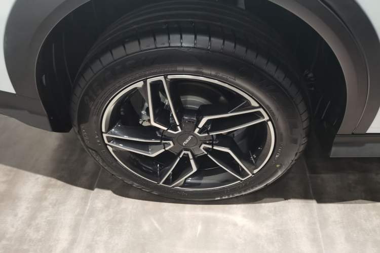 Used Dongfeng Aeolus Yixuan GS 2025 Mach-Edition 1.5L Automatic Starry Edition Exterior 8