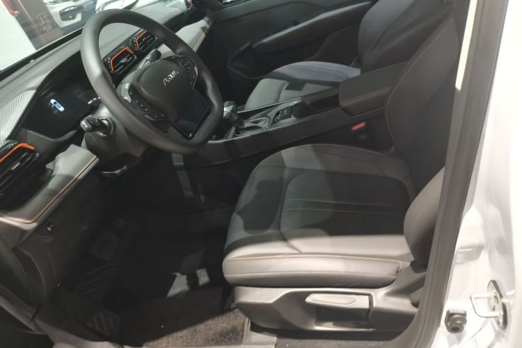 Used Dongfeng Aeolus Yixuan GS 2025 Mach-Edition 1.5L Automatic Starry Edition Left Front Seat