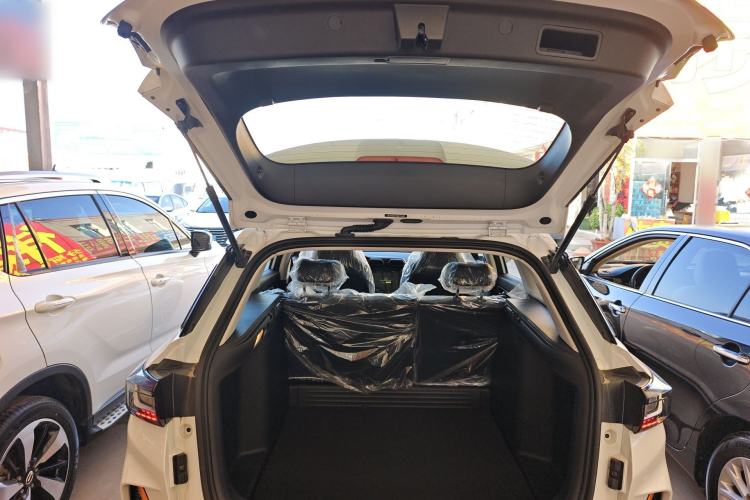 Used Dongfeng Aeolus Yixuan GS 2025 Mach-Edition 1.5L Automatic Starry Edition Trunk