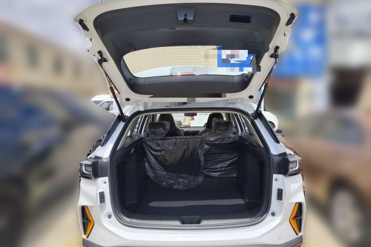 Used Dongfeng Aeolus Yixuan GS 2025 Mach-Edition 1.5L Automatic Starry Edition Trunk