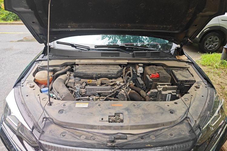 Used Dongfeng Aeolus Yixuan MAX 2021 1.5T Ultra-Stylish Trendsetter Edition Engine Bay