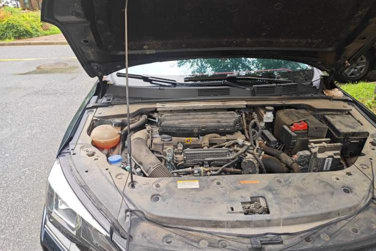 Used Dongfeng Aeolus Yixuan MAX 2021 1.5T Ultra-Stylish Trendsetter Edition Engine Bay Right