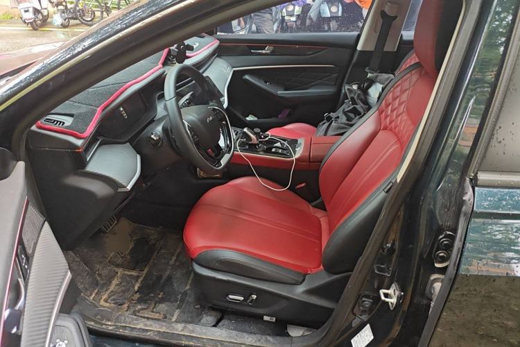 Used Dongfeng Aeolus Yixuan MAX 2021 1.5T Ultra-Stylish Trendsetter Edition Left Front Seat