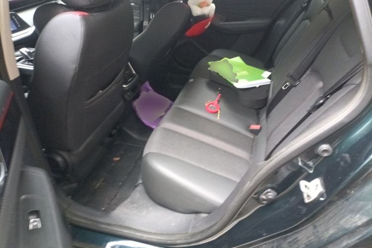 Used Dongfeng Aeolus Yixuan MAX 2021 1.5T Super-Powered Dad Edition Left Rear Seat
