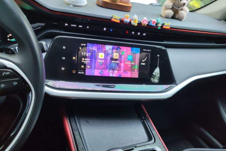 Used Dongfeng Aeolus Yixuan MAX 2021 1.5T Ultra-Stylish Trendsetter Edition Audio And AC Panel