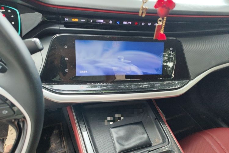 Used Dongfeng Aeolus Yixuan MAX 2021 1.5T Ultra-Stylish Trendsetter Edition Audio And AC Panel