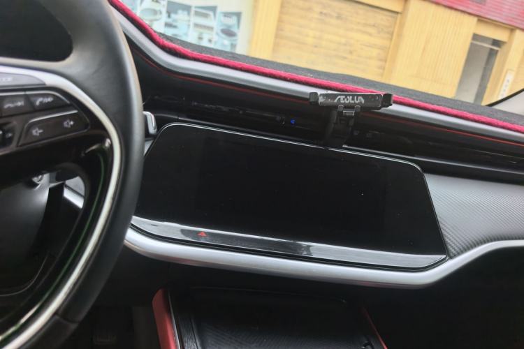 Used Dongfeng Aeolus Yixuan MAX 2021 1.5T Ultra-Stylish Trendsetter Edition Audio And AC Panel