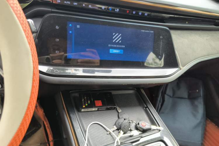 Used Dongfeng Aeolus Yixuan MAX 2021 1.5T Dark Night Holy Light Edition (Hybrid) Audio And AC Panel