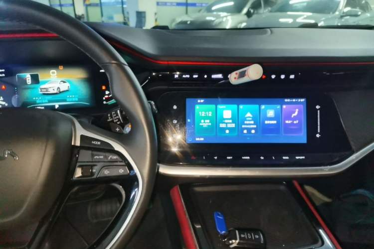 Used Dongfeng Aeolus Yixuan MAX 2021 1.5T Ultra-Stylish Trendsetter Edition Audio And AC Panel