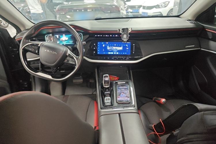 Used Dongfeng Aeolus Yixuan MAX 2021 1.5T Super-Powered Dad Edition Center Console