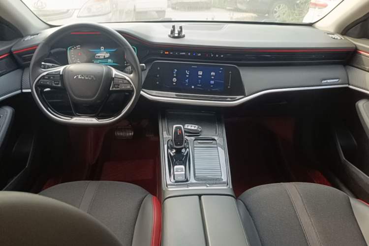 Used Dongfeng Aeolus Yixuan MAX 2021 1.5T Super-Powered Dad Edition Center Console