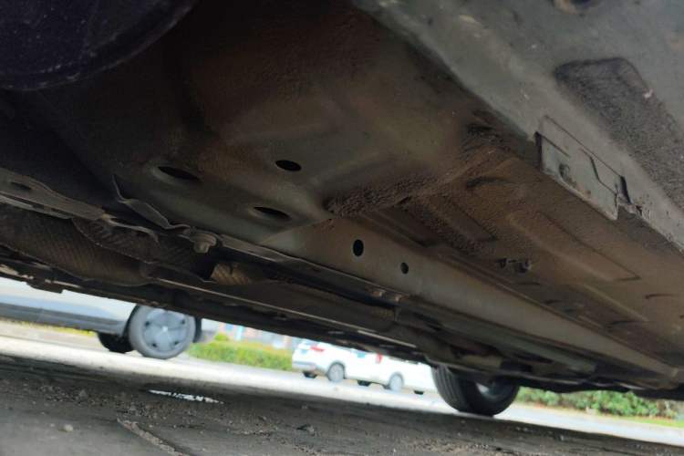 Used Dongfeng Aeolus Yixuan MAX 2021 1.5T Super-Powered Dad Edition Chassis Front Left