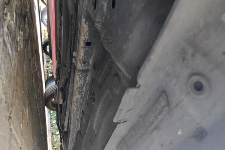 Used Dongfeng Aeolus Yixuan MAX 2021 1.5T Ultra-Stylish Trendsetter Edition Chassis Front Left