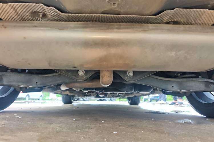 Used Dongfeng Aeolus Yixuan MAX 2021 1.5T Super-Powered Dad Edition Chassis Rear