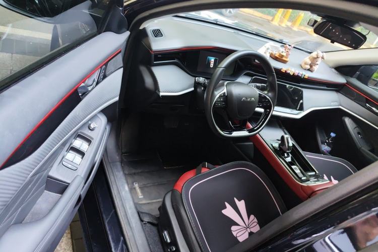 Used Dongfeng Aeolus Yixuan MAX 2021 1.5T Ultra-Stylish Trendsetter Edition Driver Seat