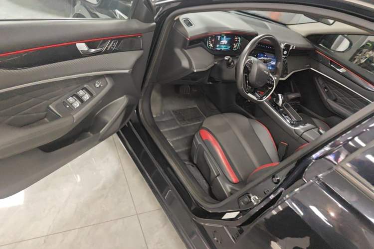 Used Dongfeng Aeolus Yixuan MAX 2021 1.5T Super-Powered Dad Edition Driver Seat