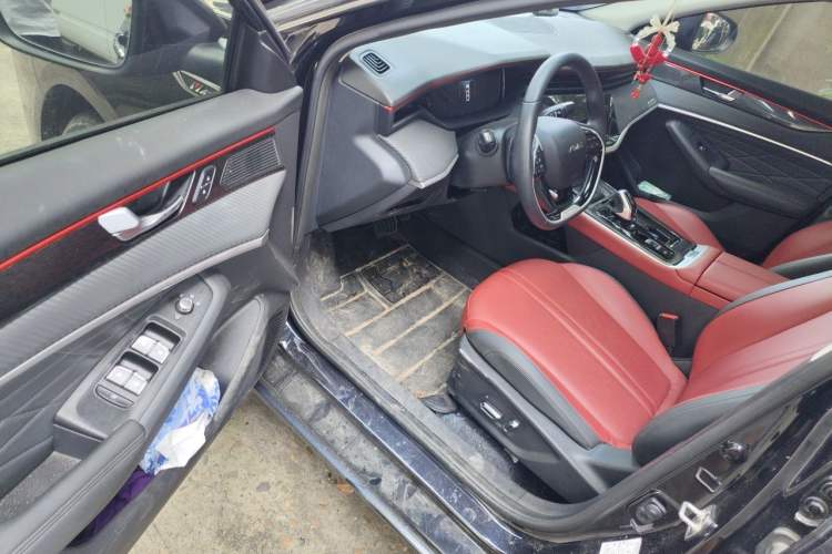 Used Dongfeng Aeolus Yixuan MAX 2021 1.5T Ultra-Stylish Trendsetter Edition Driver Seat