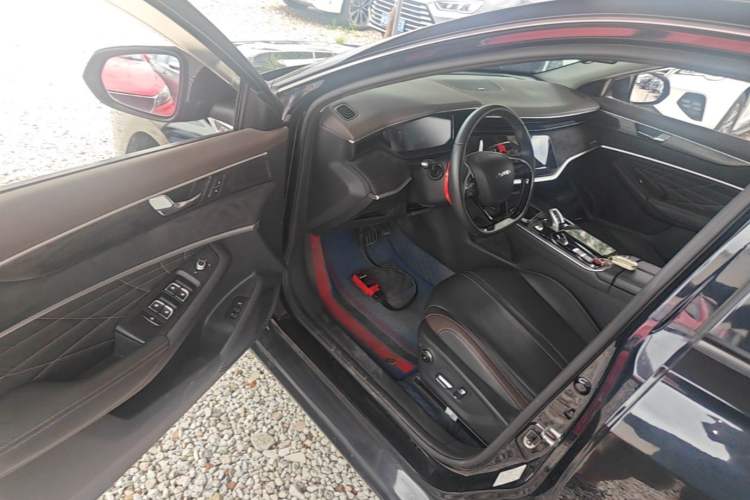 Used Dongfeng Aeolus Yixuan MAX 2021 1.5T Super Cool Dad Edition Driver Seat