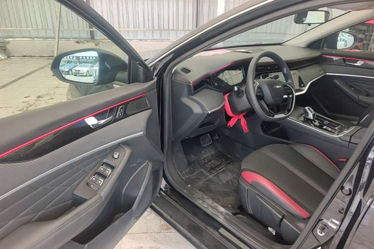 Used Dongfeng Aeolus Yixuan MAX 2021 1.5T Super-Powered Dad Edition Driver Seat
