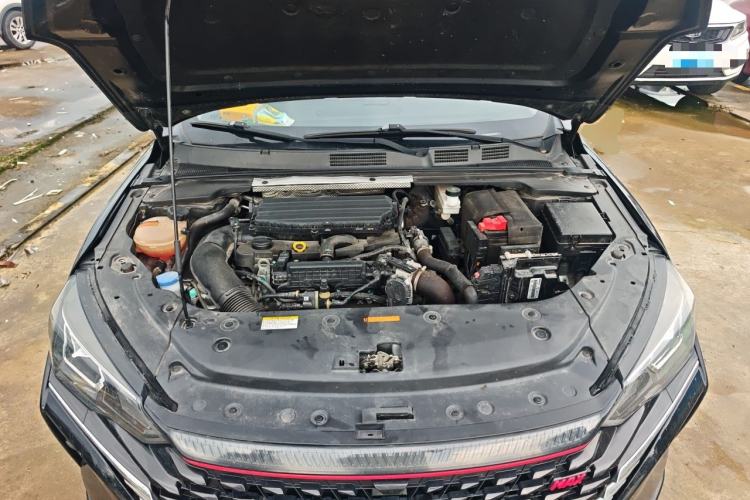Used Dongfeng Aeolus Yixuan MAX 2021 1.5T Super-Powered Dad Edition Engine Bay