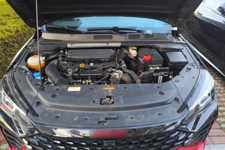 Used Dongfeng Aeolus Yixuan MAX 2021 1.5T Dark Night Sharp Edition Engine Bay