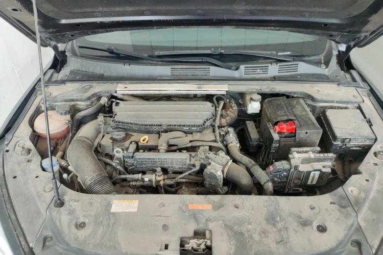 Used Dongfeng Aeolus Yixuan MAX 2021 1.5T Nightbreak Dawn Edition Engine Bay