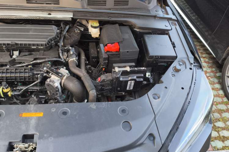 Used Dongfeng Aeolus Yixuan MAX 2021 1.5T Dark Night Sharp Edition Engine Bay Left
