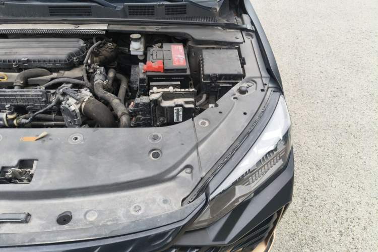 Used Dongfeng Aeolus Yixuan MAX 2021 1.5T Nightbreak Dawn Edition Engine Bay Left