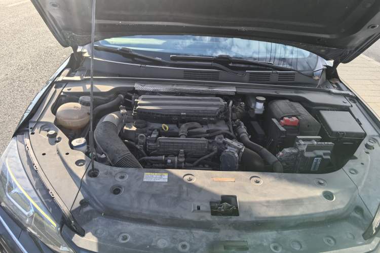 Used Dongfeng Aeolus Yixuan MAX 2021 1.5T Ultra-Stylish Trendsetter Edition Engine Bay