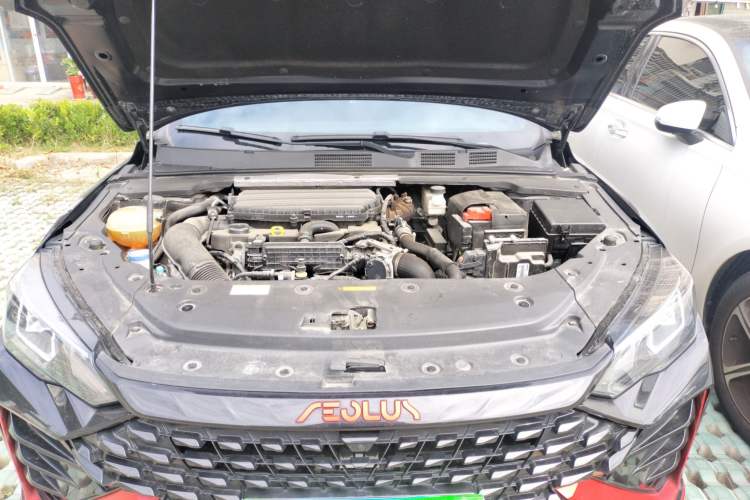 Used Dongfeng Aeolus Yixuan MAX 2021 1.5T Dark Night Sharp Edition Engine Bay