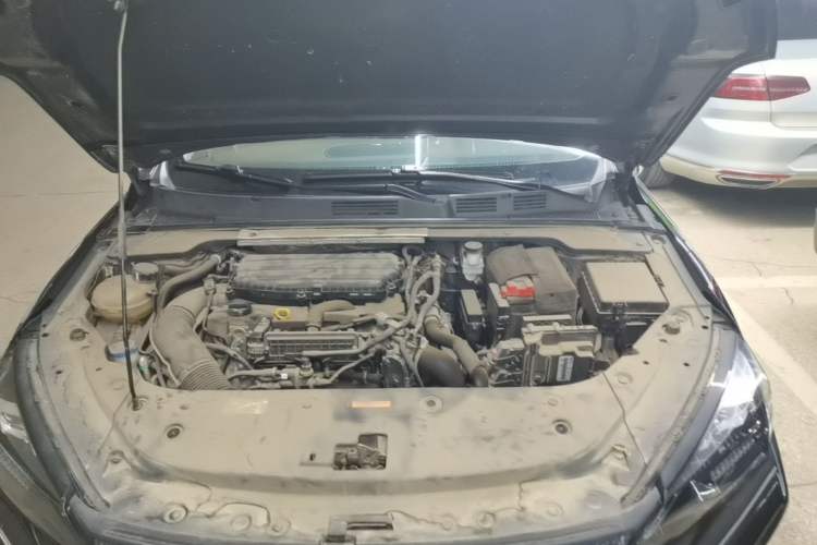 Used Dongfeng Aeolus Yixuan MAX 2021 1.5T Super Cool Dad Edition Engine Bay