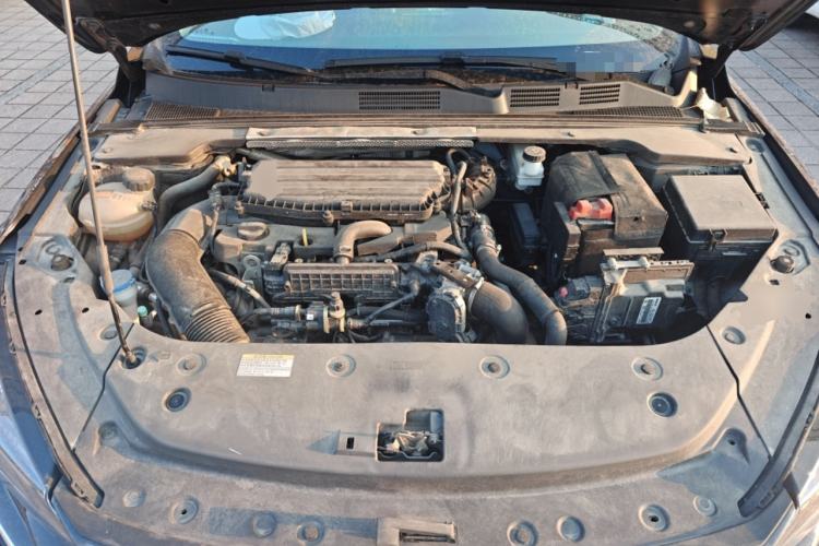 Used Dongfeng Aeolus Yixuan MAX 2021 1.5T Super Cool Dad Edition Engine Bay