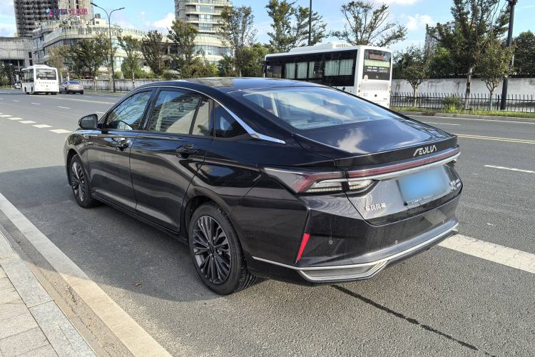 Used Dongfeng Aeolus Yixuan MAX 2021 1.5T Ultra-Stylish Trendsetter Edition Exterior 3